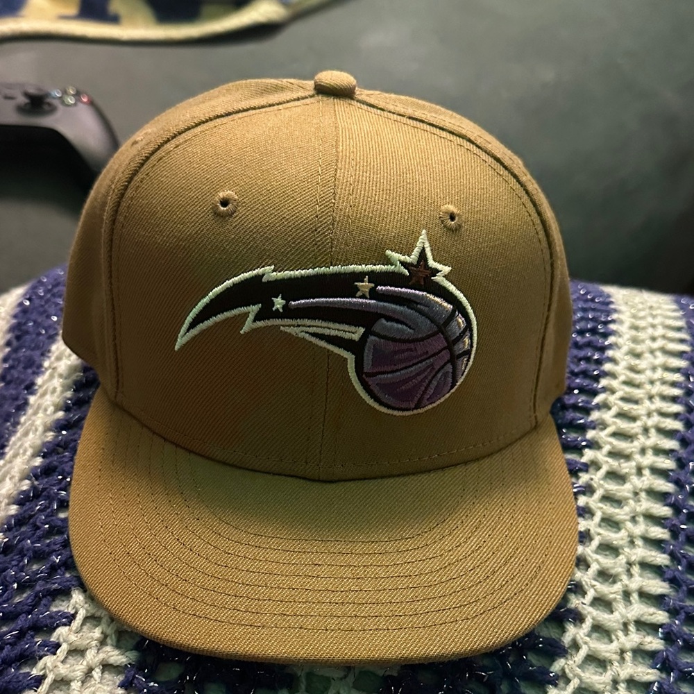 Tan Basketball Logo Cap Orlando Magic new era fitted hat size 7